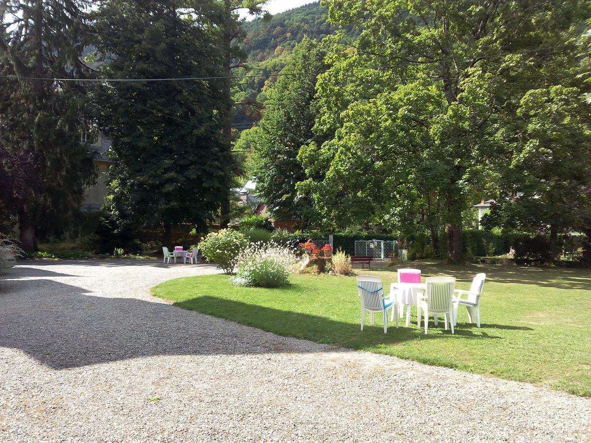 Castel De La Pique Bed & Breakfast Bagnères-de-Luchon Eksteriør bilde