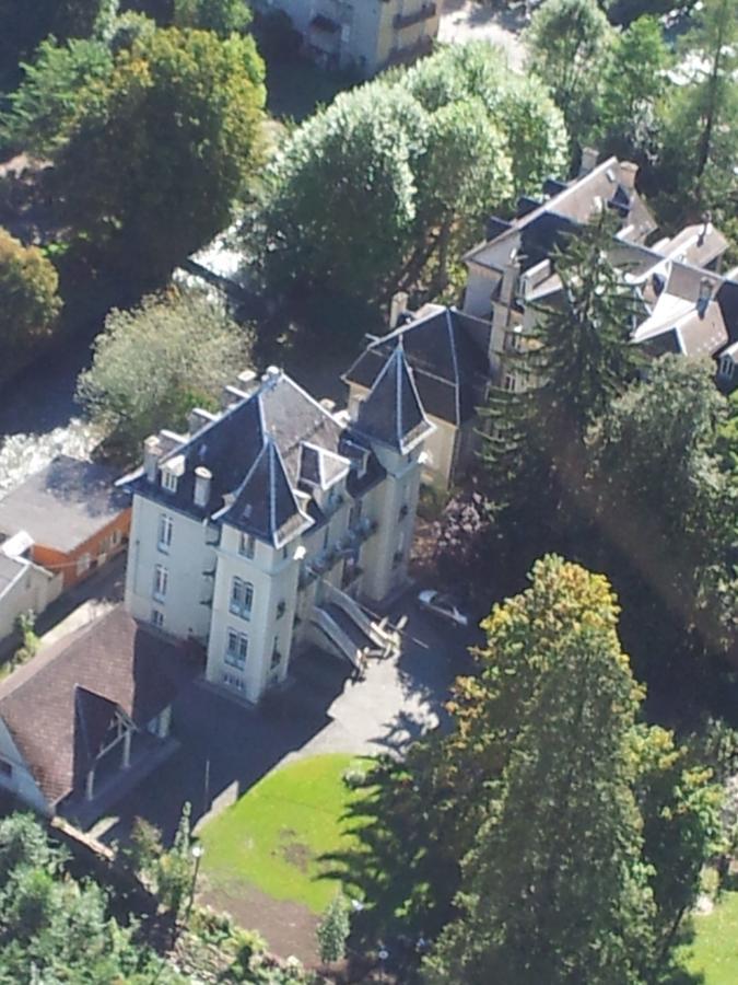 Castel De La Pique Bed & Breakfast Bagnères-de-Luchon Eksteriør bilde